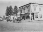 Sisters Hotel 1915