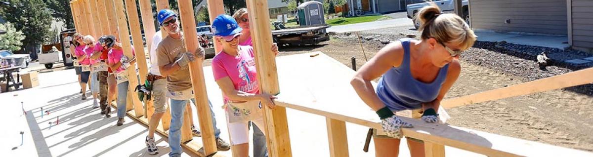 Community helps build house for Habitat for Humanity