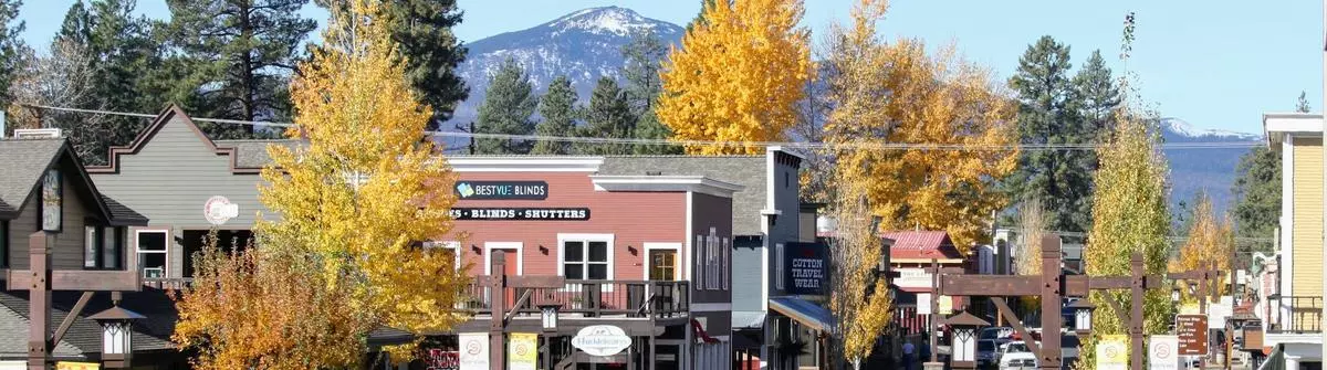 Downtown Sisters in the Fall